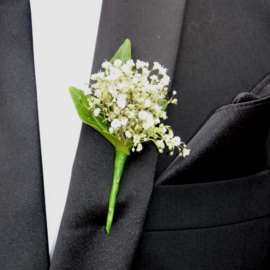 grooms buttonholes